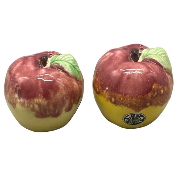 vintage apple salt pepper shakers made in Japan red yellow 2" READ - Picture 1 of 5